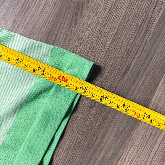 Lululemon Women's Run: Swiftly Tech Short Sleeve - Green Stripe - Picture 6 of 6